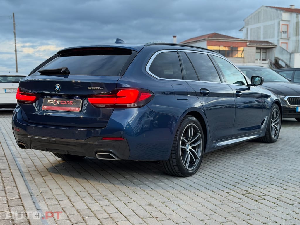 BMW 530 e Pack Desportivo M