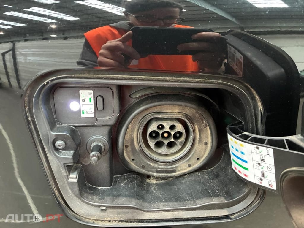 Renault Captur 1.6 E-Tech Plug-In Intens