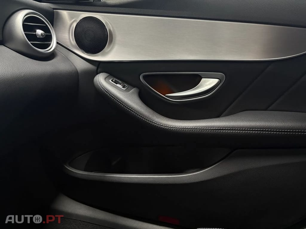 Mercedes-Benz C 180 d Station 9G-TRONIC AMG Line