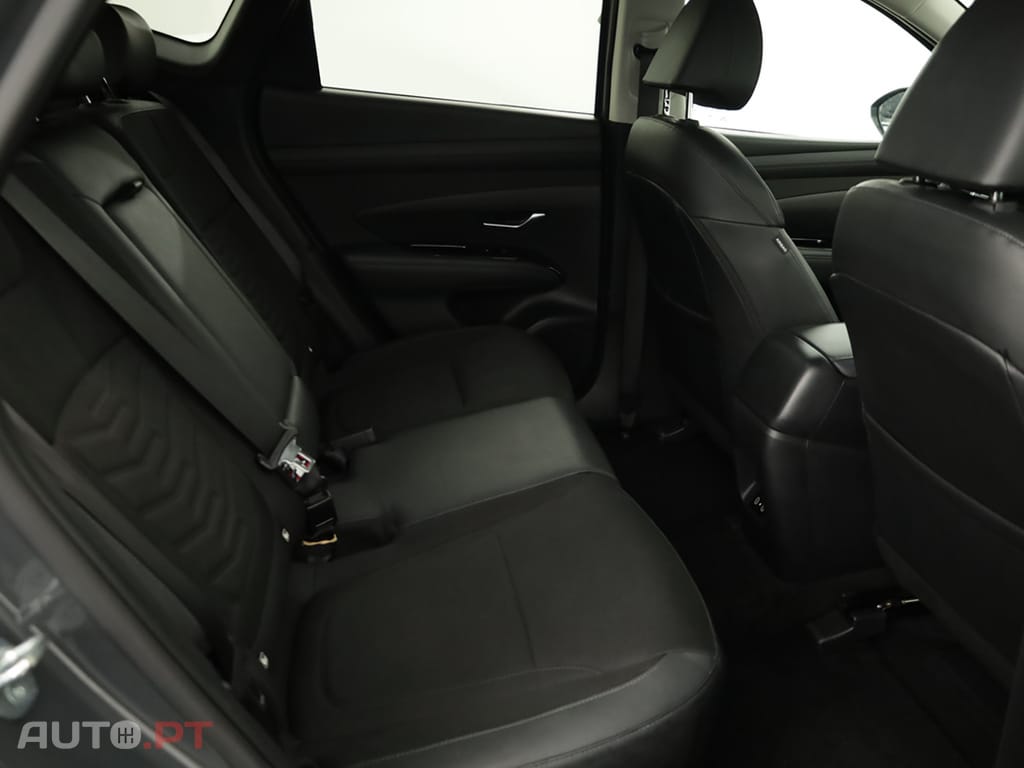 Hyundai Tucson Tucson 1.6 T-GDI PHEV Vanguard