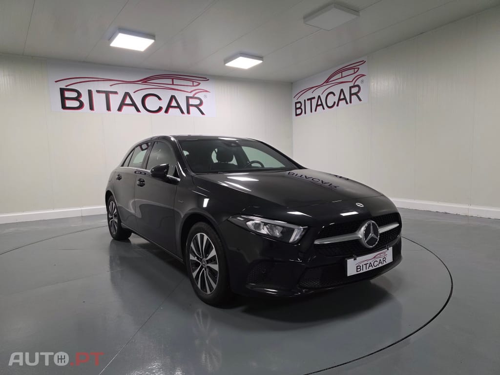 Mercedes-Benz A 250 e Style Plus