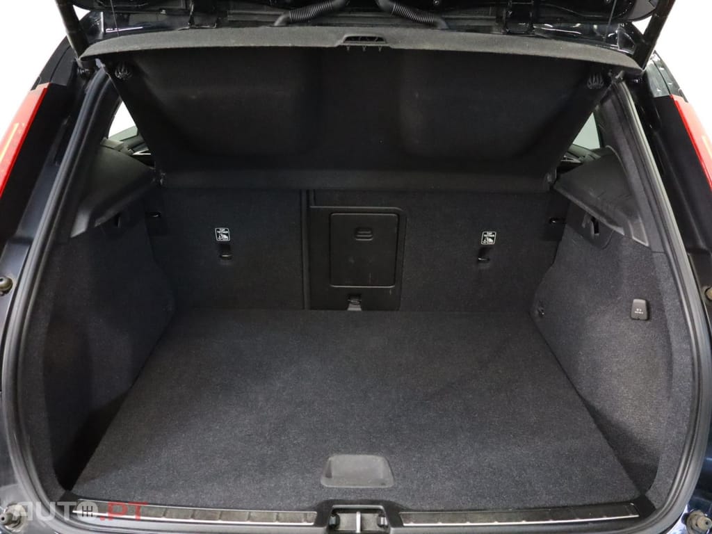 Volvo XC40 T5  Plug-in Hybrid Inscription