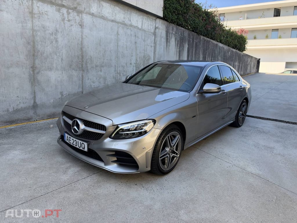 Mercedes-Benz C 300 de AMG Line