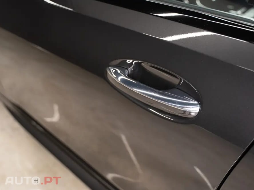 Mercedes-Benz C 300 e T 9G-TRONIC