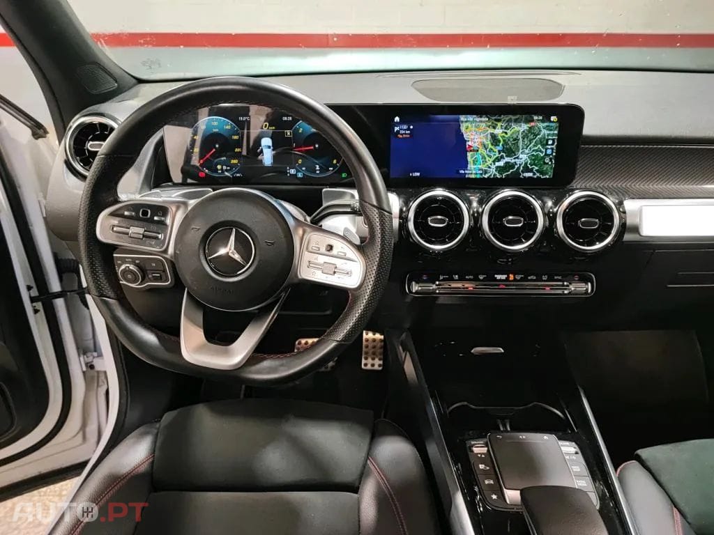 Mercedes-Benz GLB 200 d AMG Line