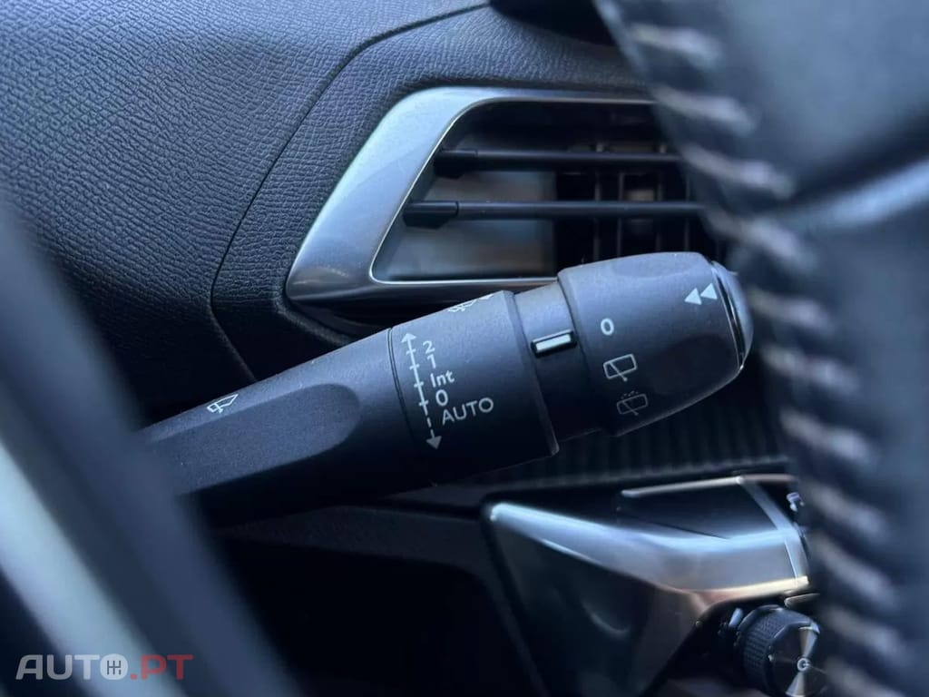 Peugeot 3008 1.5 BlueHDi Active Pack