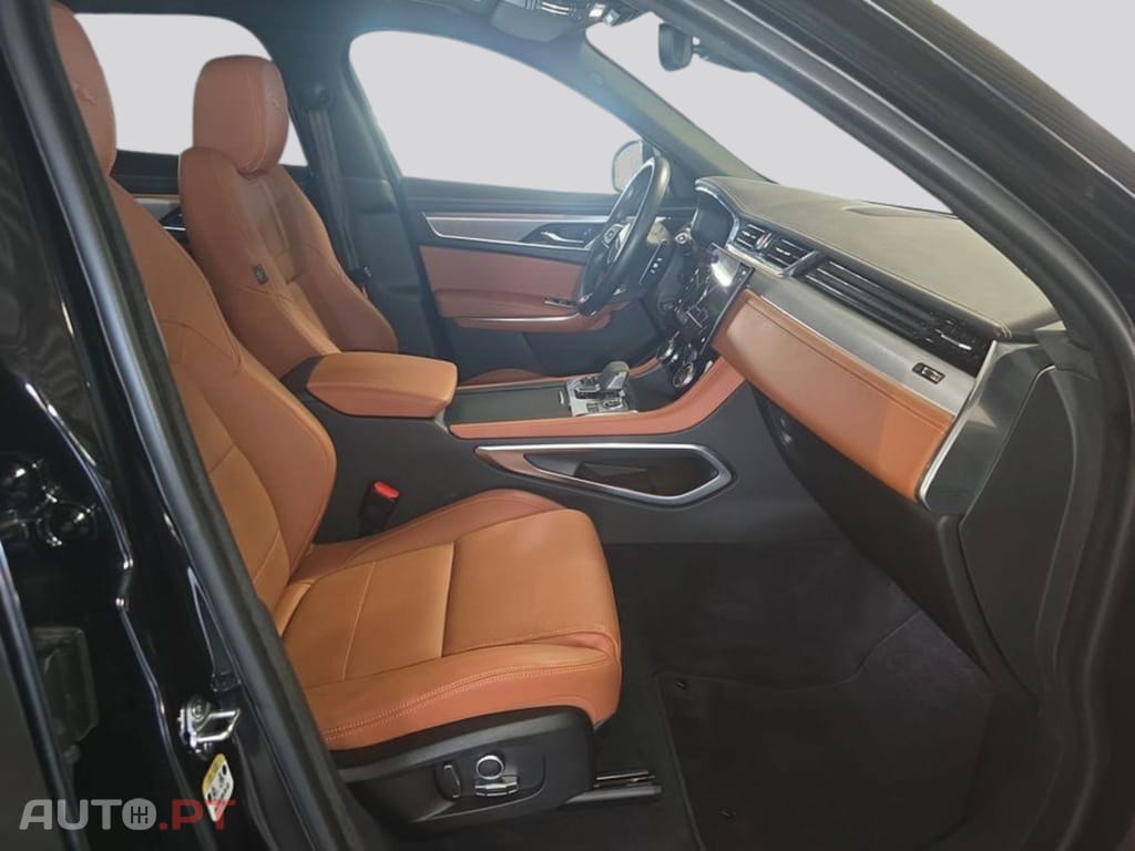 Jaguar F-Pace I.V.A DEDUTIVEL P400e AWD R-Dynamic S