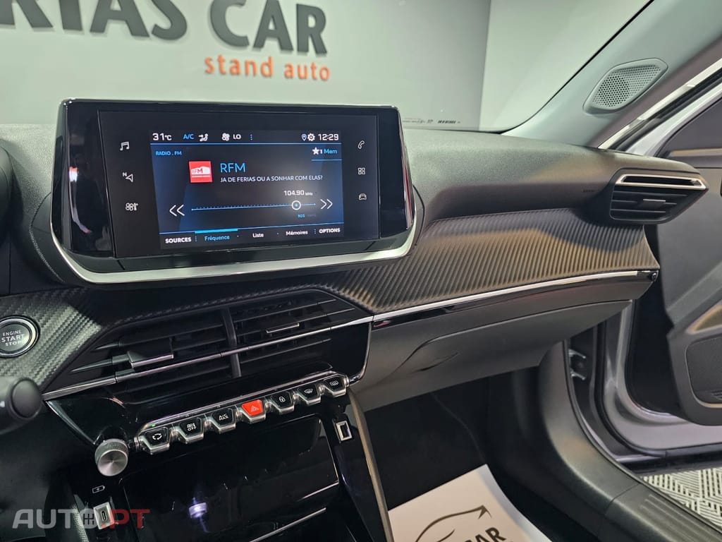 Peugeot 2008 1.2 PureTech Allure