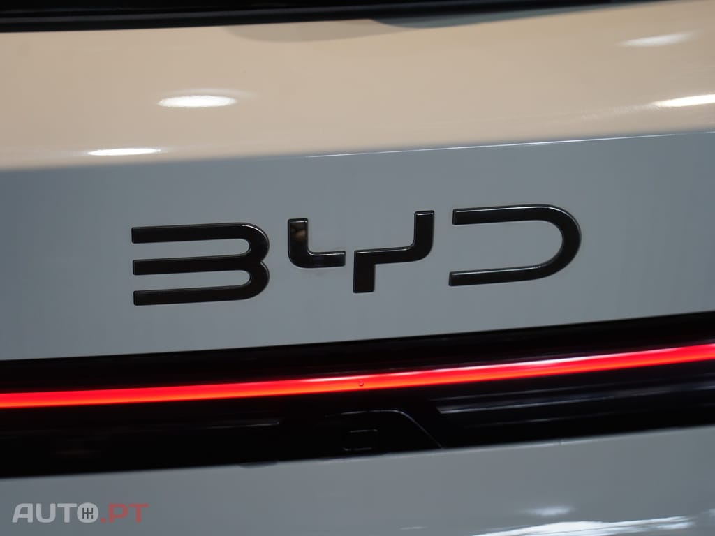 BYD Seal 6 1.5 DM-i Touring Confort