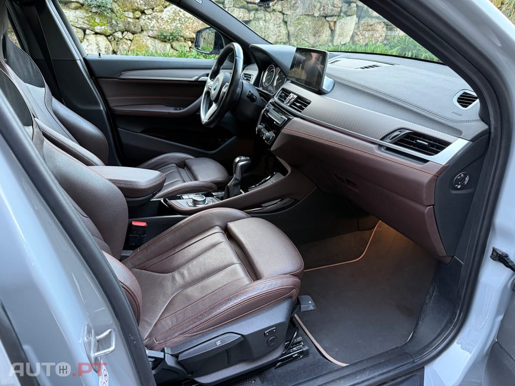 BMW X2 xDrive25e Edition M Mesh