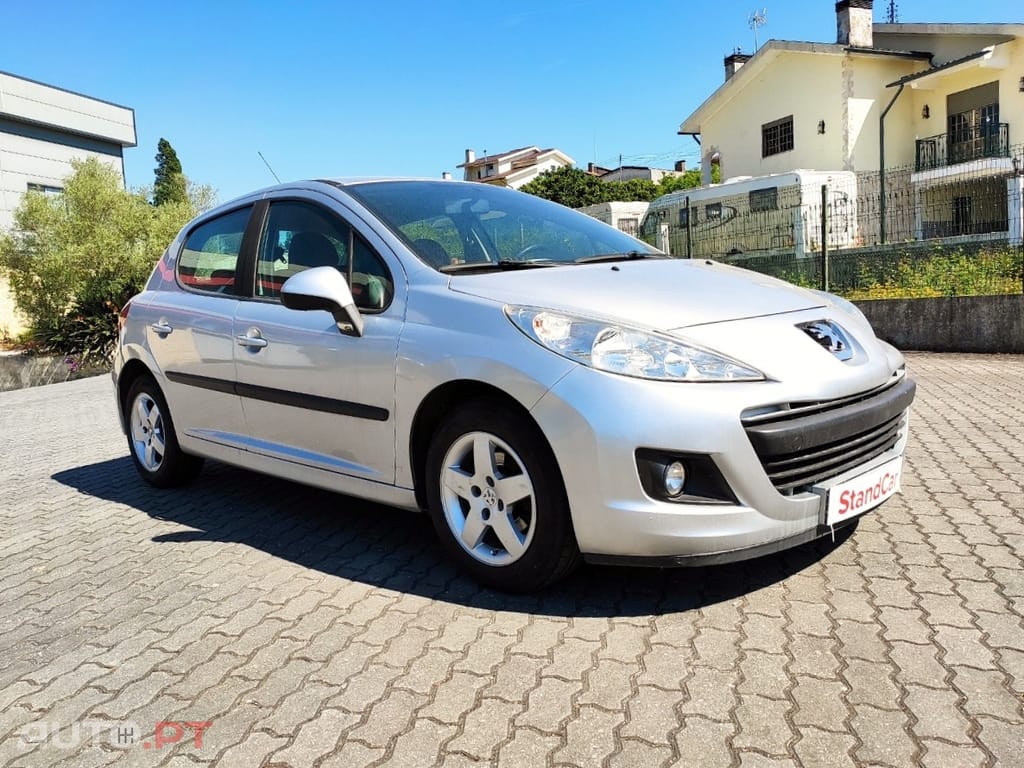 Peugeot 207 1.4 HDi SE Sportium
