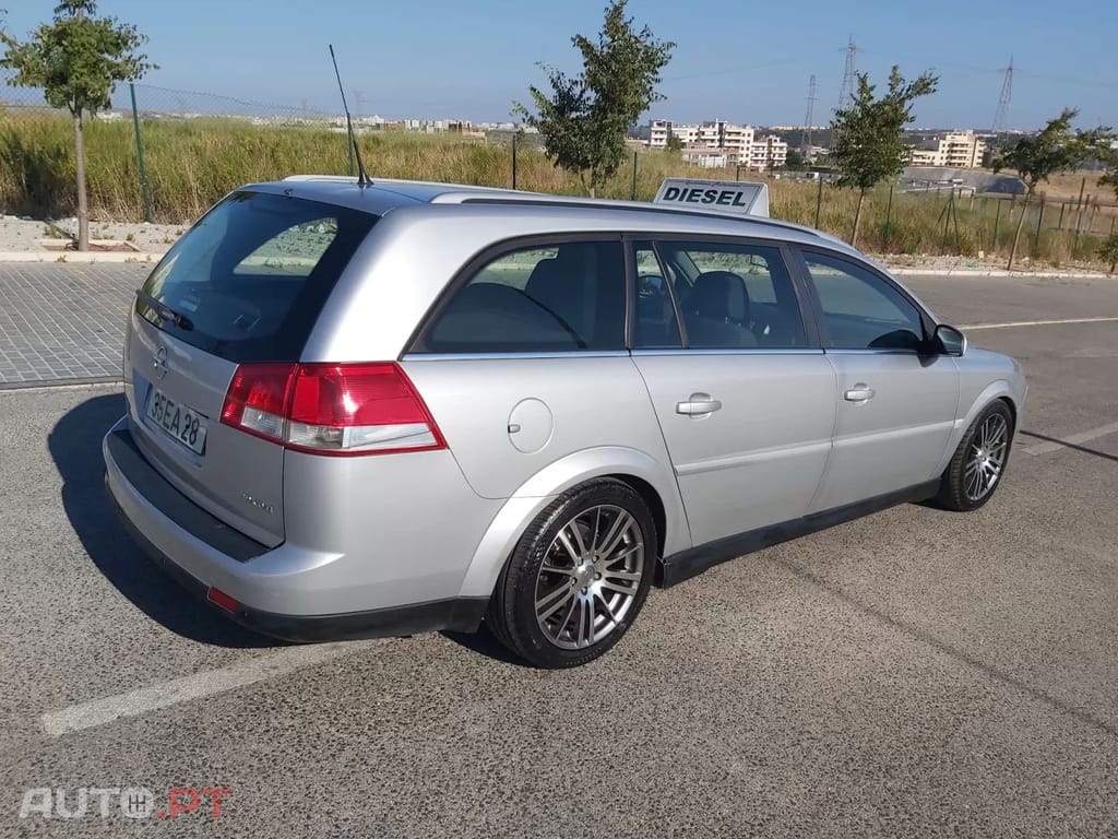 Opel Vectra Caravan 1.9 CDTi Executive