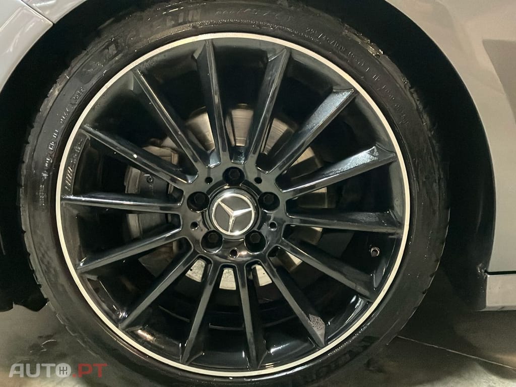 Mercedes-Benz A 180 d AMG Line Aut