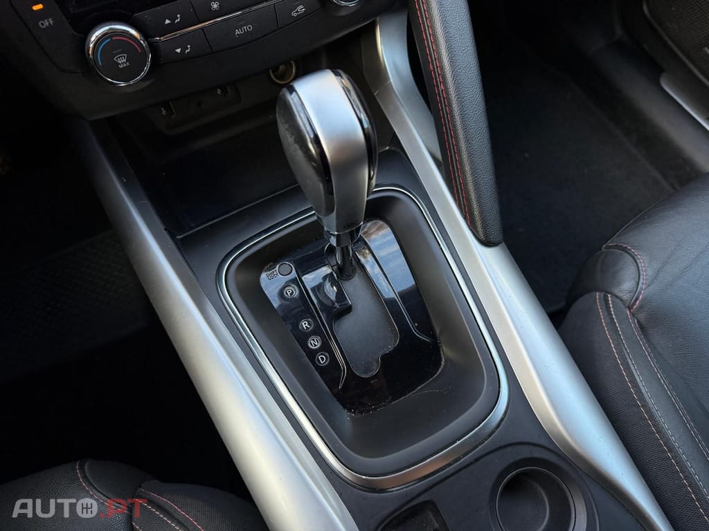 Renault Kadjar 1.2 TCe DCT Energy Black Edition