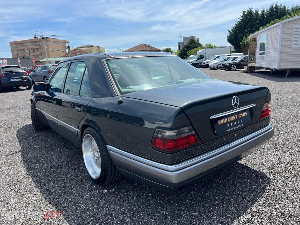 Mercedes-Benz E 280 Classic