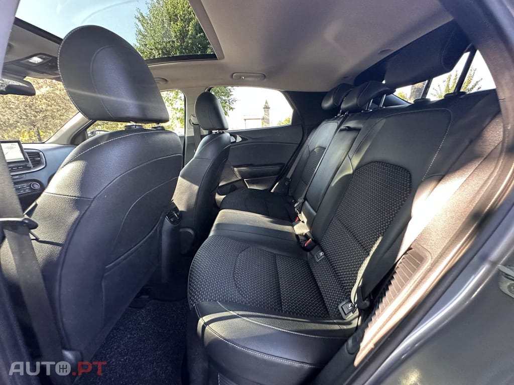 Kia Xceed 1.6 GDi PHEV First Edition