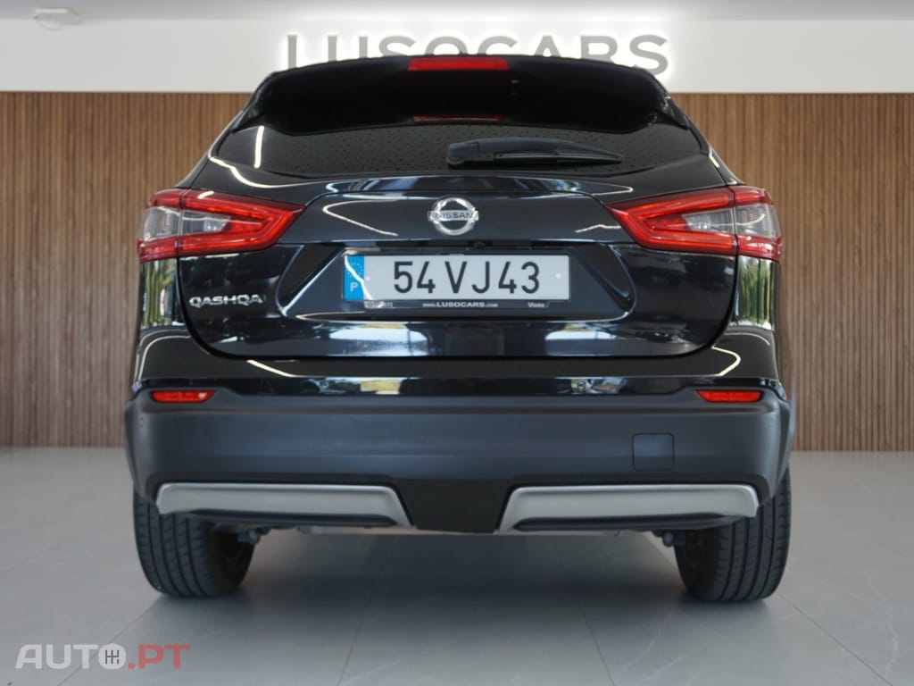 Nissan Qashqai 1.2 DIG-T N-Connecta 18