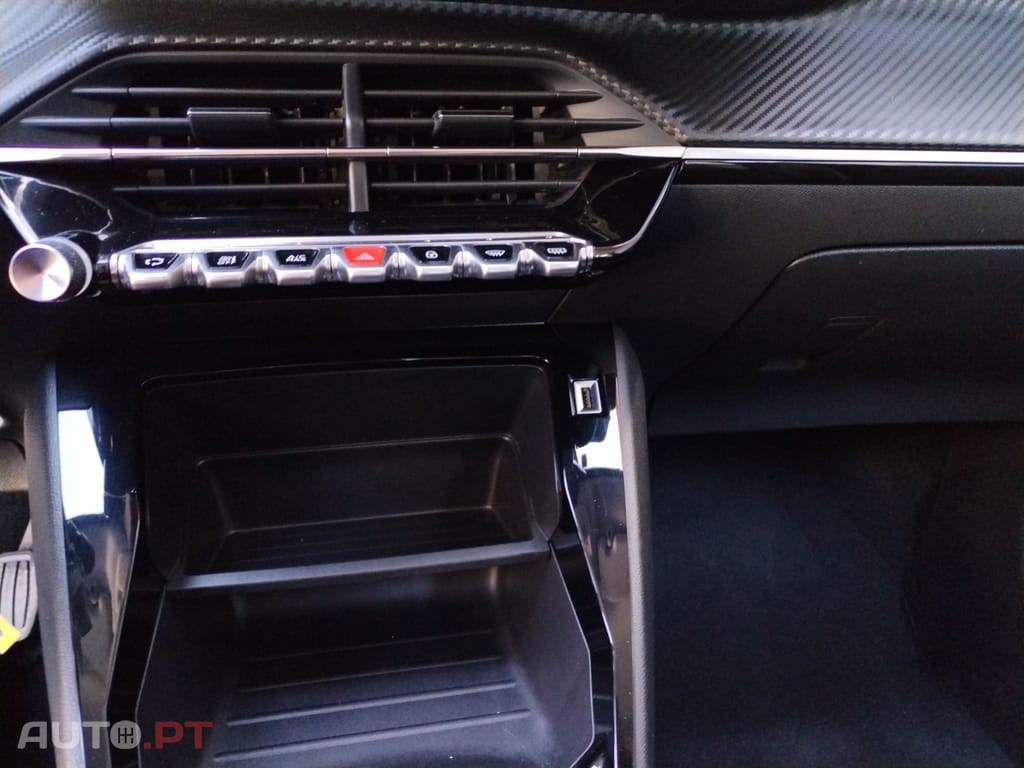 Peugeot 208 1.2 VTi Active