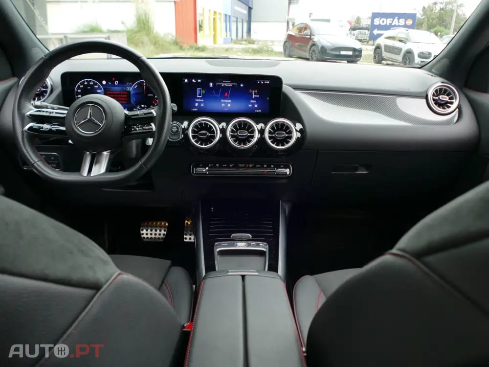 Mercedes-Benz GLA 250 e AMG Line