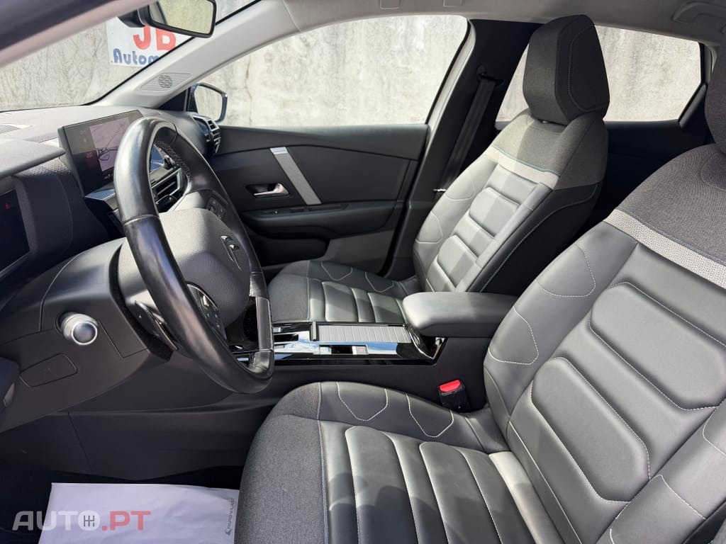 Citroen C4 1.2 PureTech Feel Pack EAT8