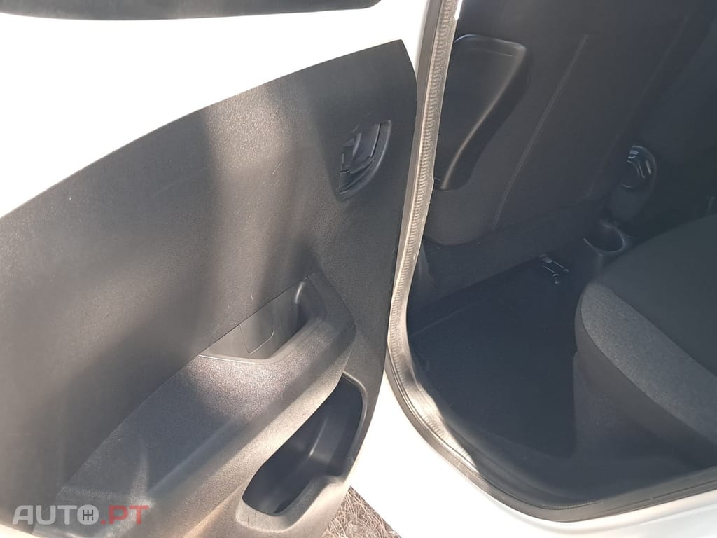 Citroen C1 1.2 VTi Shine