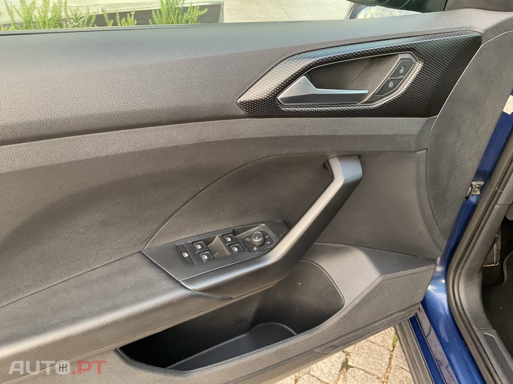 Volkswagen T-Cross 1.0 TSI