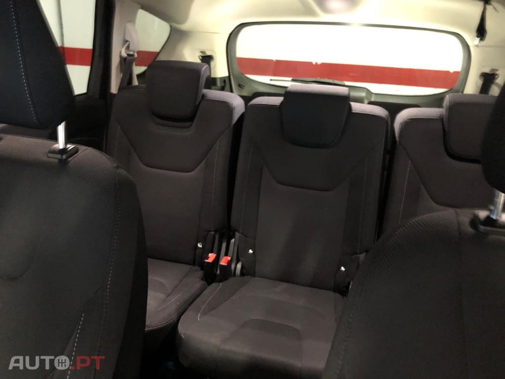 Ford S-Max 2.0 TDCi Titanium Powershift