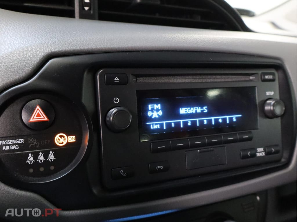 Toyota Yaris 1.5 HSD Active