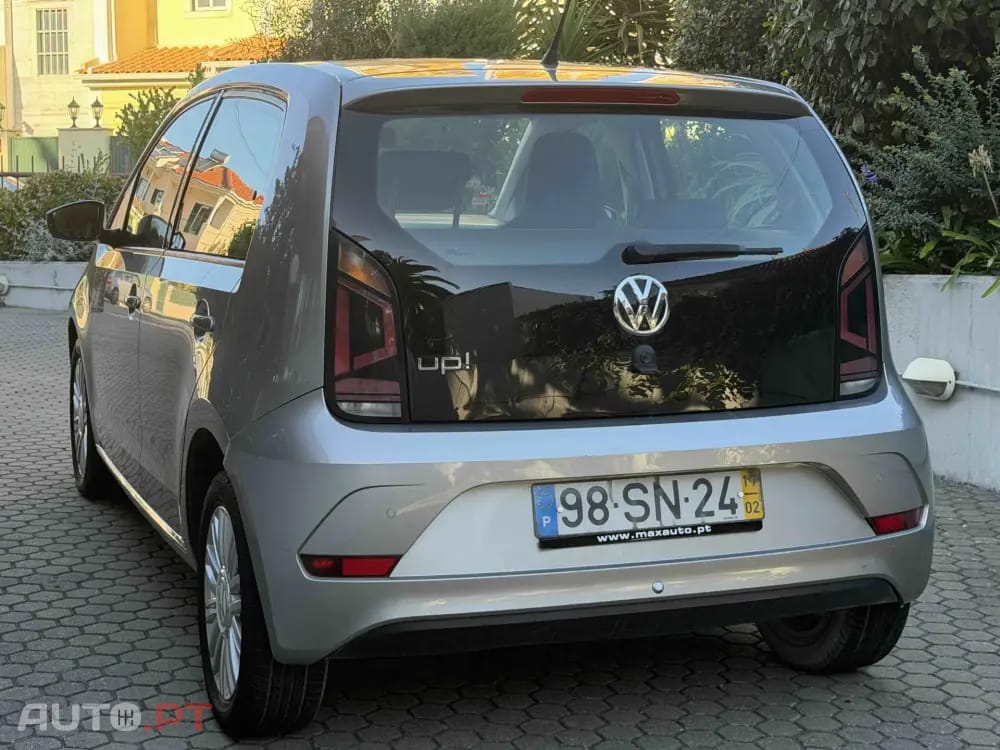 Volkswagen Up! 1.0 Move Auto