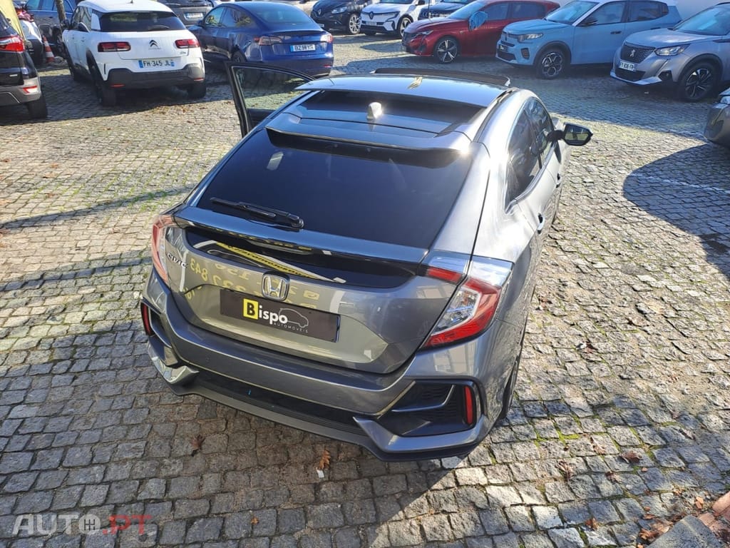 Honda Civic 1.0 i-VTEC Executive Premium CVT