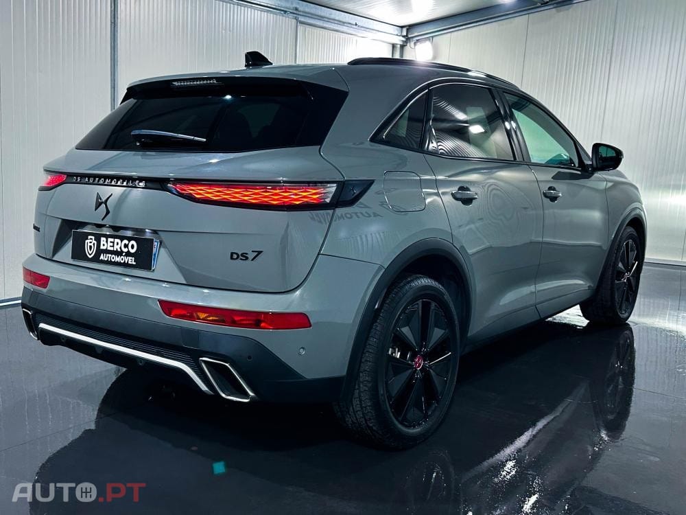 DS DS7 Crossback E-Tense Performance Line EAT8