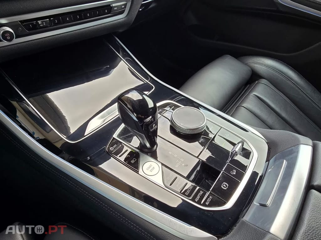 BMW X5 xDrive45e M Sport I.V.A DEDUTIVEL