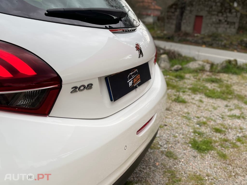 Peugeot 208 1.6 BlueHDi Allure