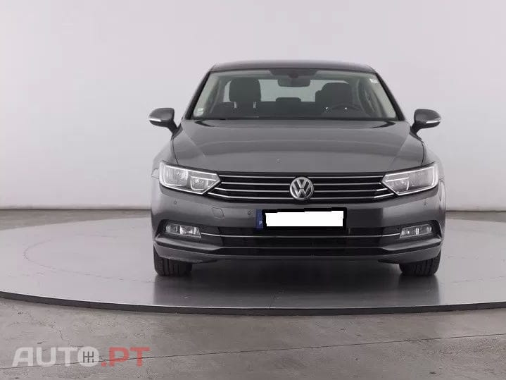 Volkswagen Passat 1.6 TDI Highline