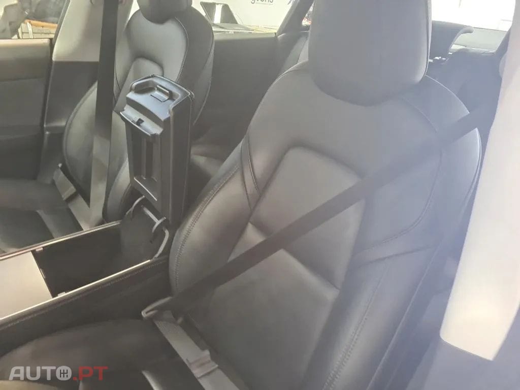 Tesla Model 3 Performance Dual Motor AWD