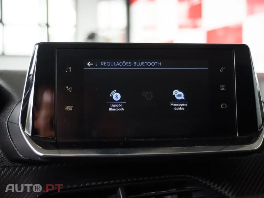 Peugeot 2008 PureTech 130 EAT8 Allure