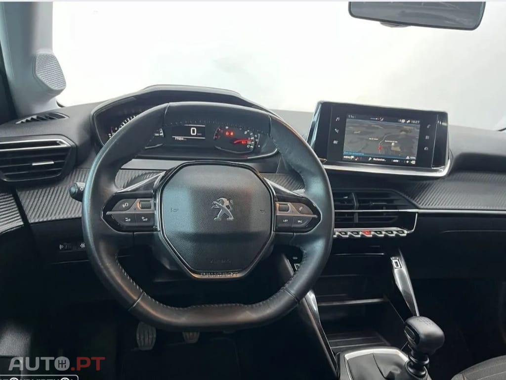 Peugeot 208 1.2 PureTech Active Pack — fotografia 11