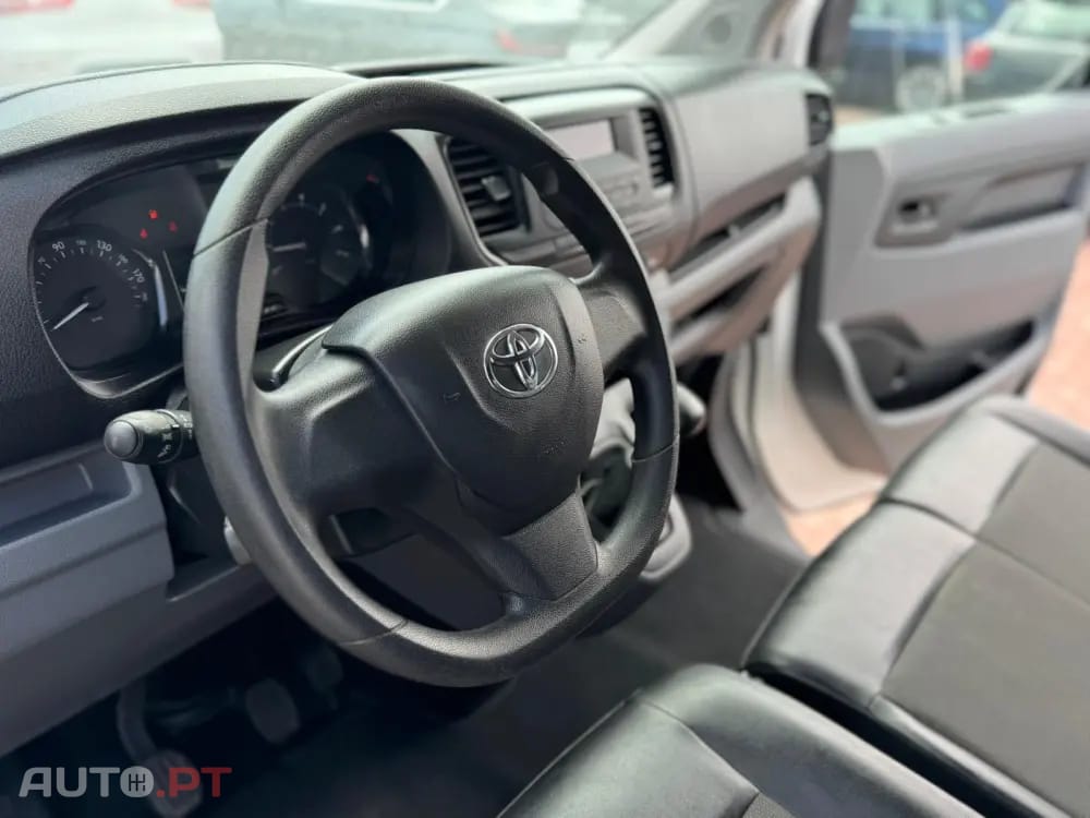 Toyota Proace L2 1,5-l