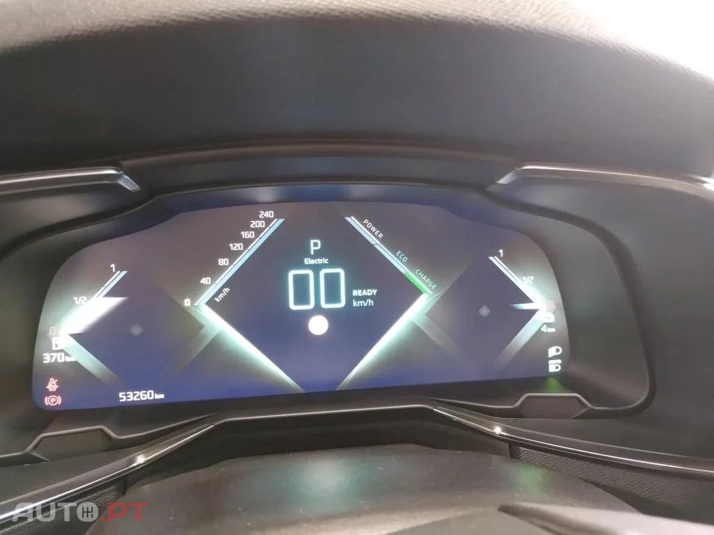 DS DS7 Crossback E-Tense Performance Line EAT8