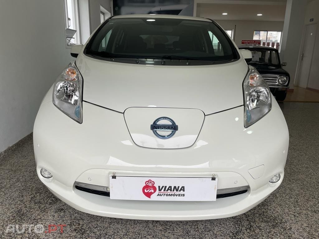 Nissan Leaf Acenta Limited Edition Flex