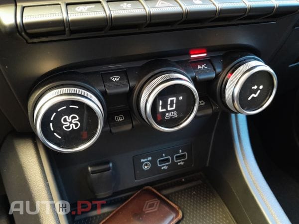 Renault Captur 1.0 TCe 100 Bi-Fuel techno