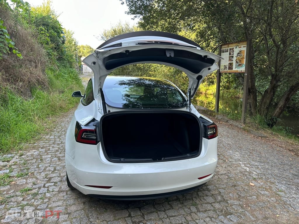 Tesla Model 3 Performance Dual Motor AWD