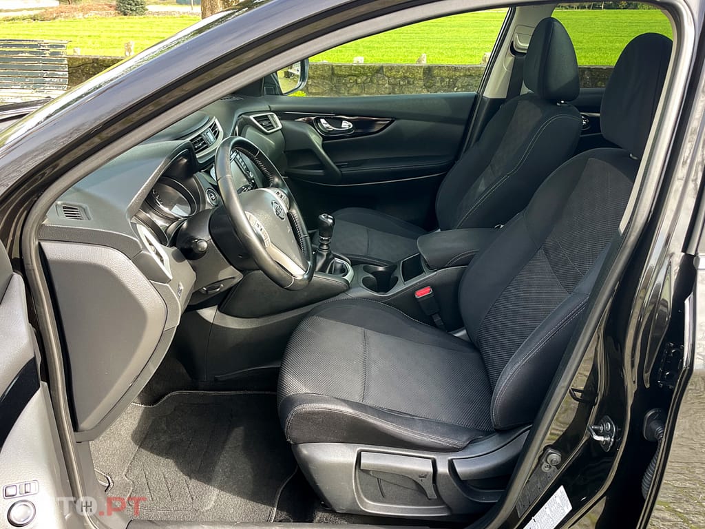 Nissan Qashqai 1.5 dCi N-Connecta 18