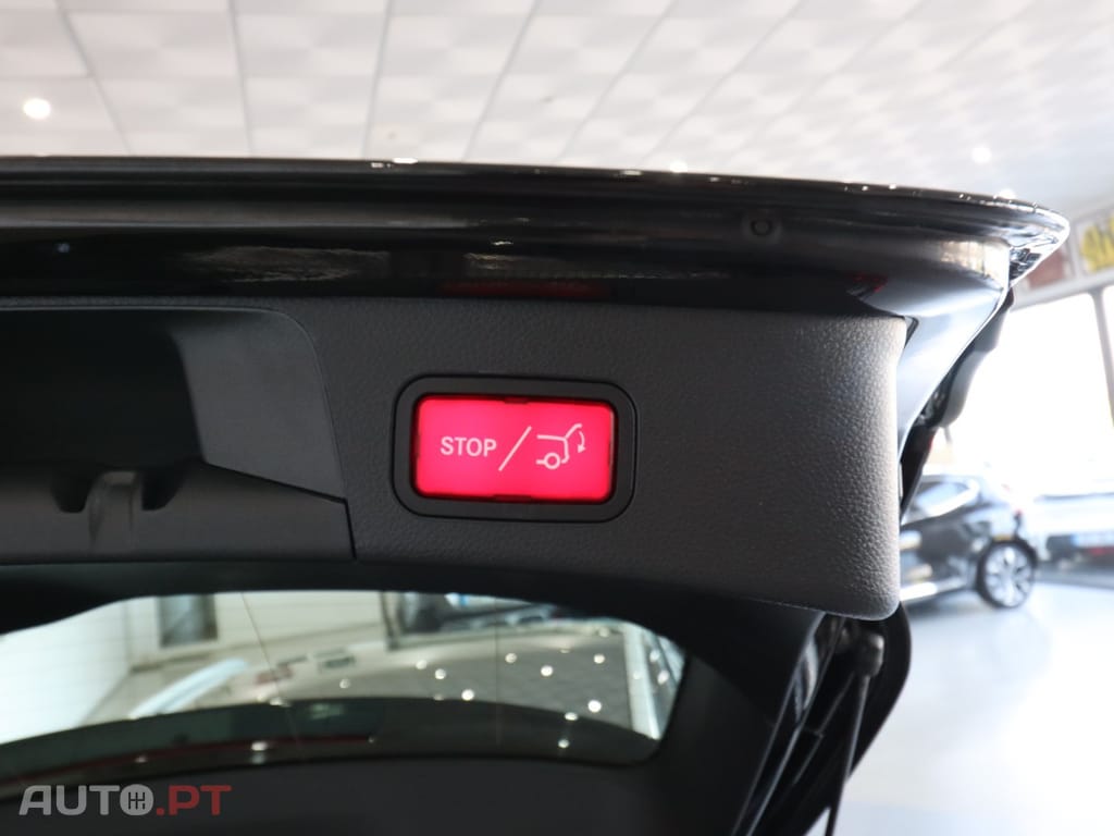 Mercedes-Benz C 300 de AMG Line