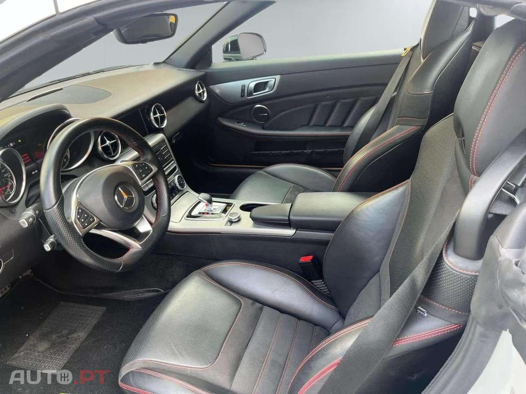 Mercedes-Benz SLC V6