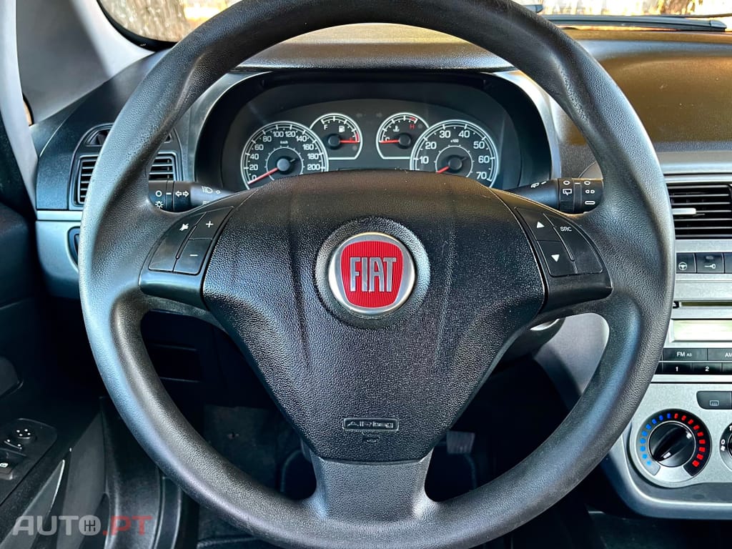Fiat Grande Punto 1.3 M-Jet Free J15