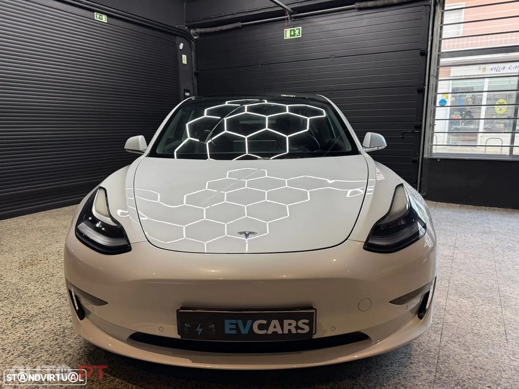 Tesla Model 3 Long Range AWD Dual Motor