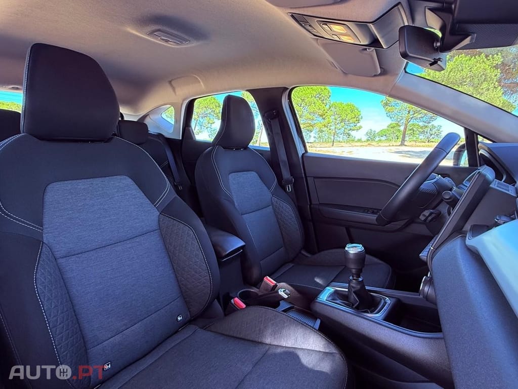 Renault Captur 1.0 TCe Equilibre Bi-Fuel