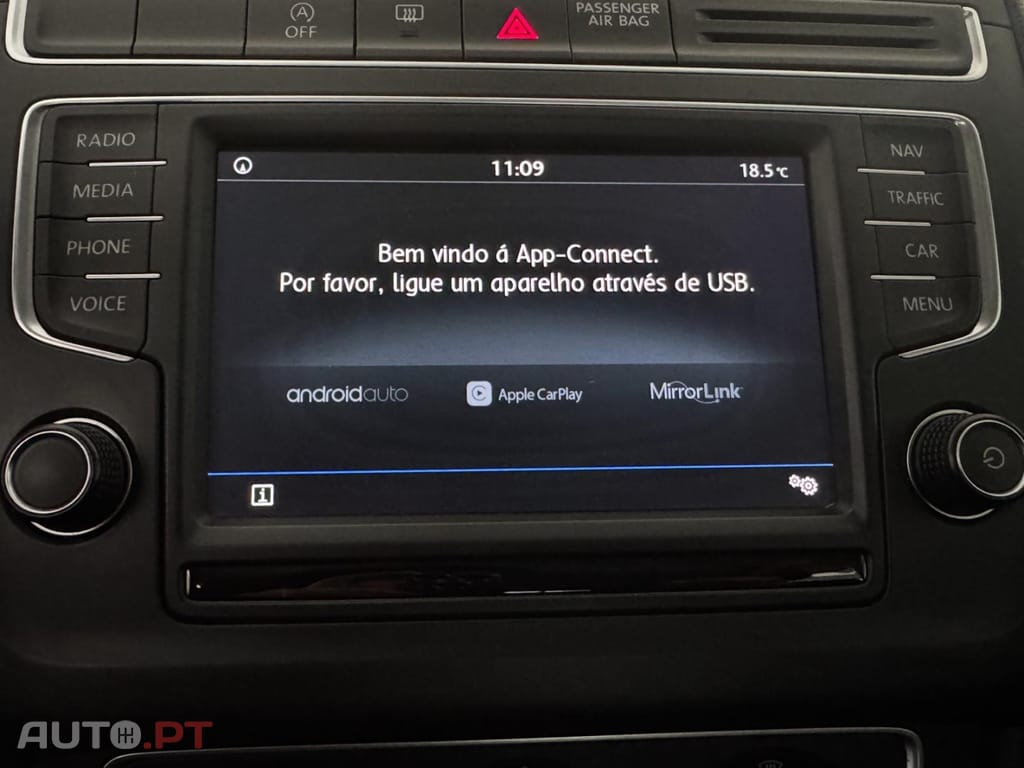 Volkswagen Polo 1.2 TSi Confortline Nav