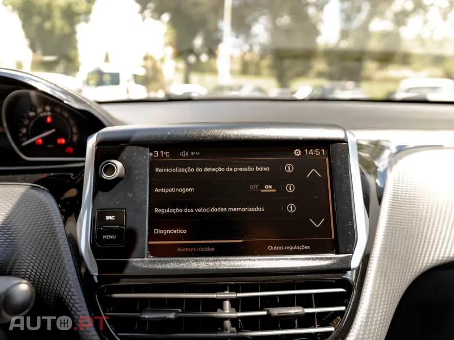 Peugeot 2008 1.6 BlueHDi Style